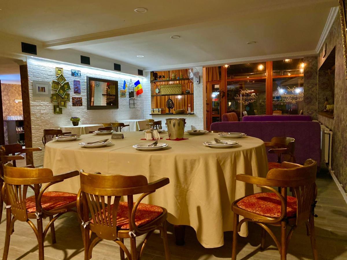 Hotel Style Bessarabia Kiliya エクステリア 写真