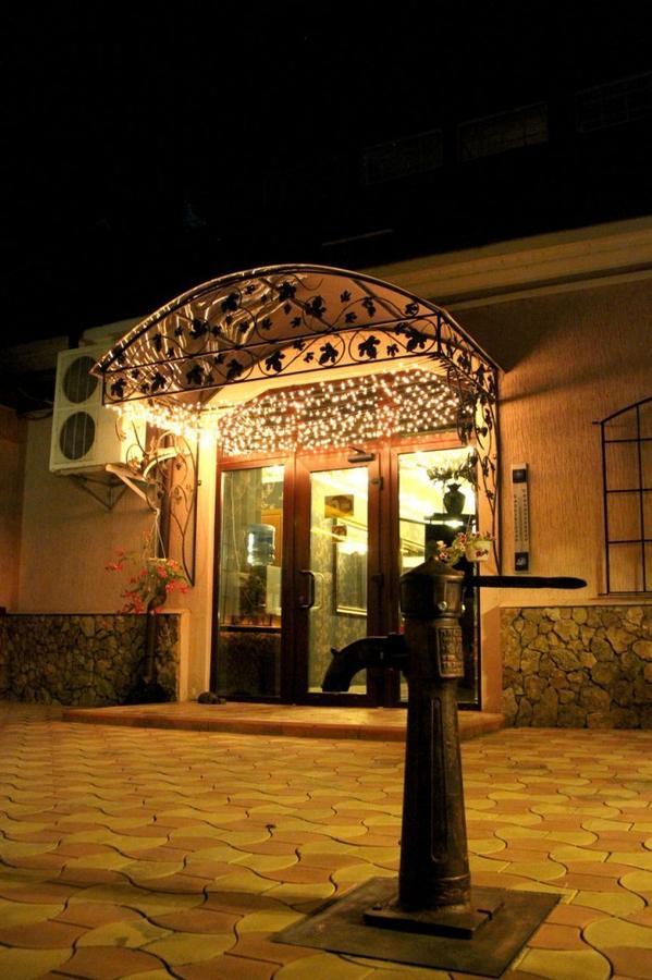 Hotel Style Bessarabia Kiliya エクステリア 写真