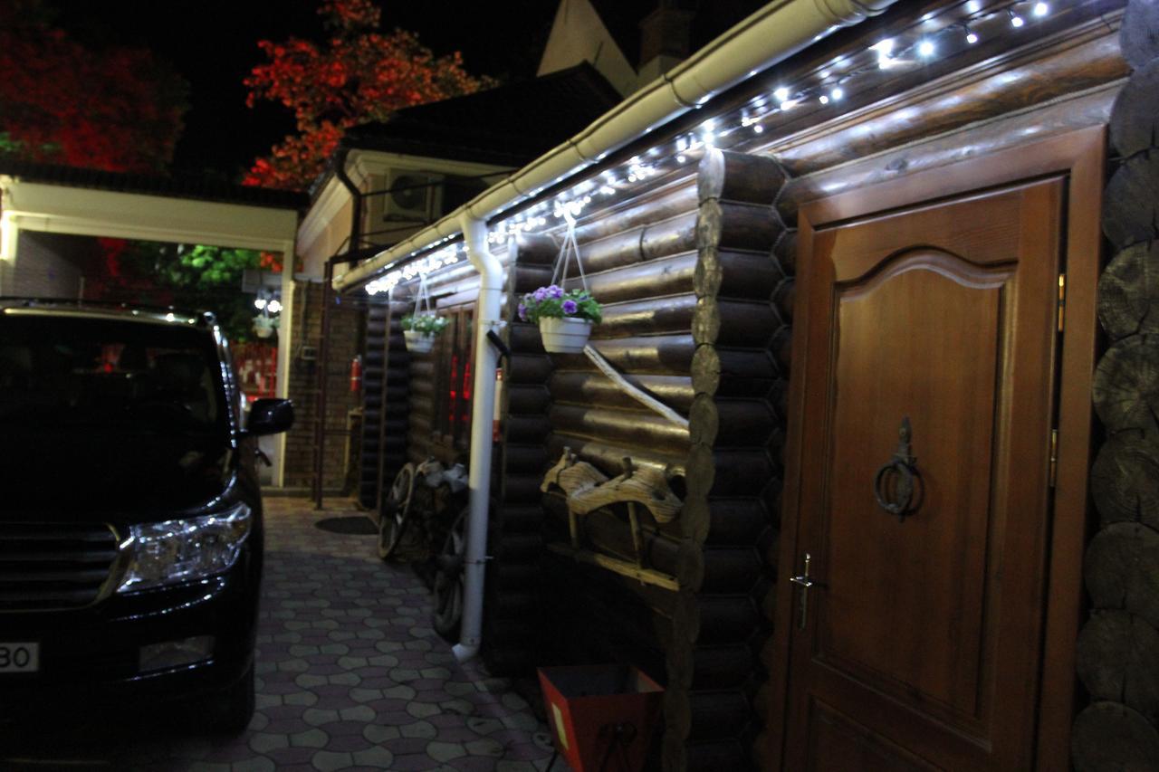 Hotel Style Bessarabia Kiliya エクステリア 写真